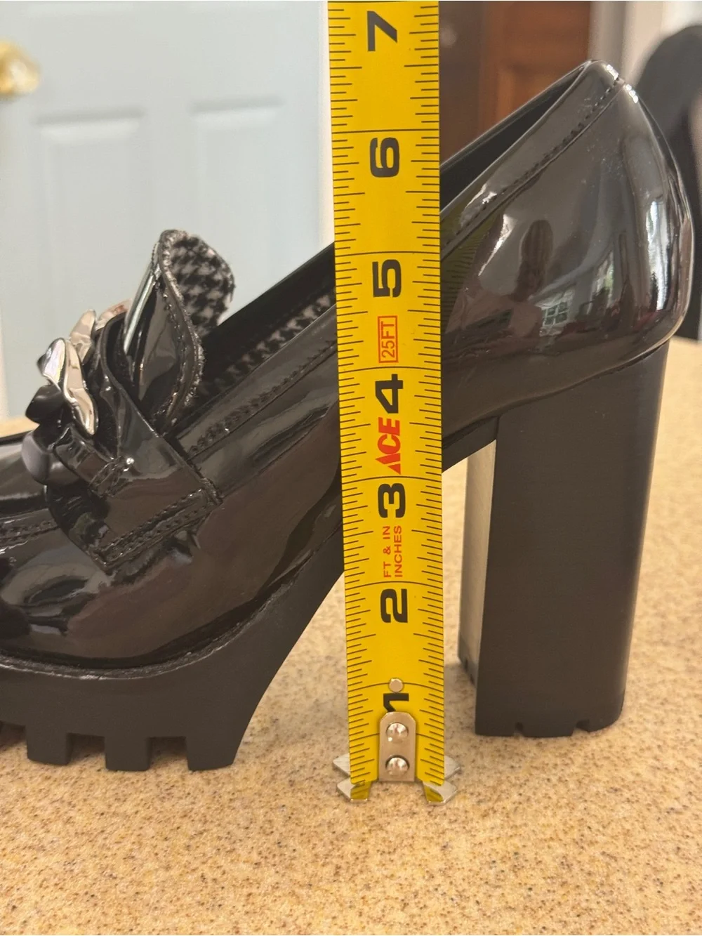 Antonio Melani Parkerr Lug Sole Chain Detail Black Patent Platform Loafers 7 Y2K